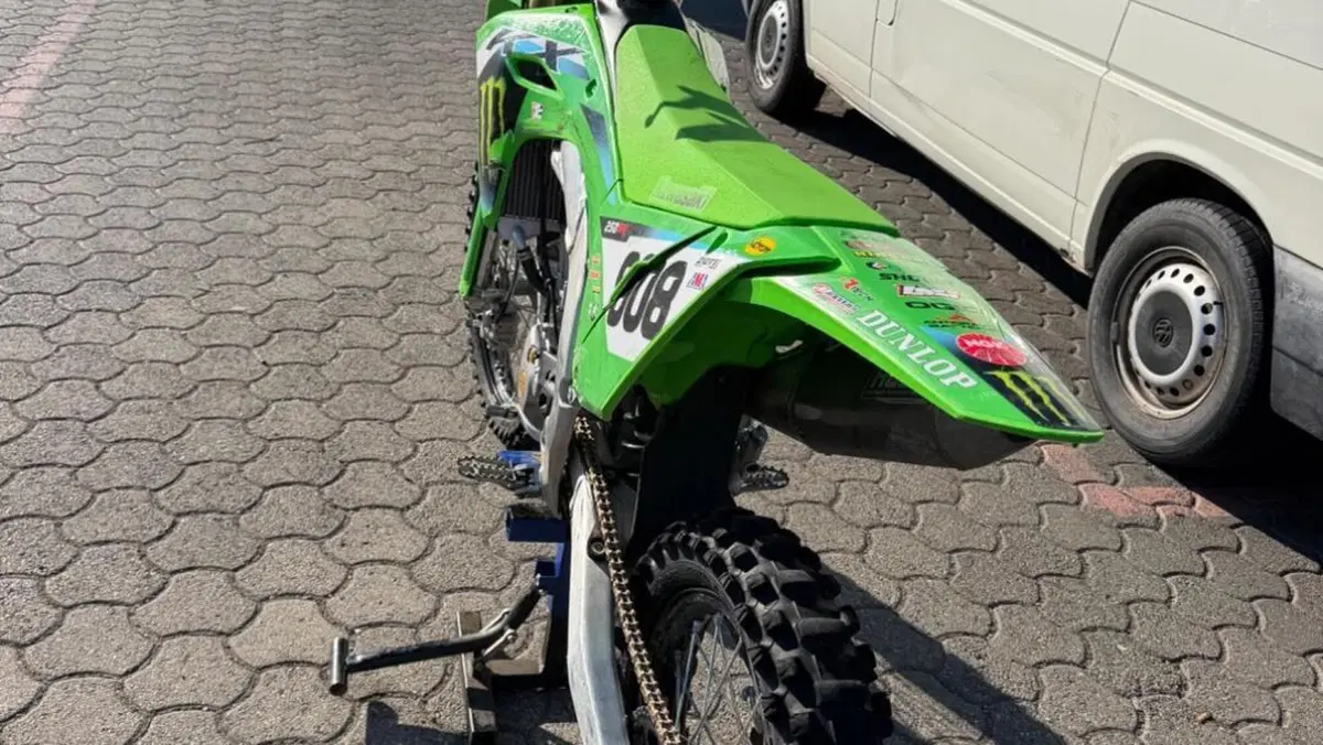 Kawasaki KX250 (2026)  (3)