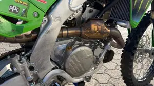 Kawasaki KX250 (2026)  (8)