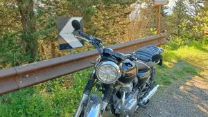Kawasaki W 800 (2021 - 26)  (5)