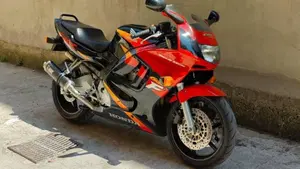 Honda   (2)