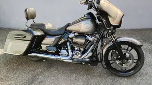 Harley-Davidson 107 Street Glide Special (2017 - 19) - FLHXS 