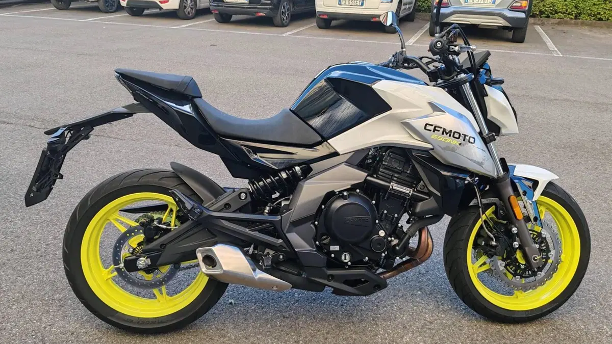 CFMOTO 650NK (2021 - 24)  (3)