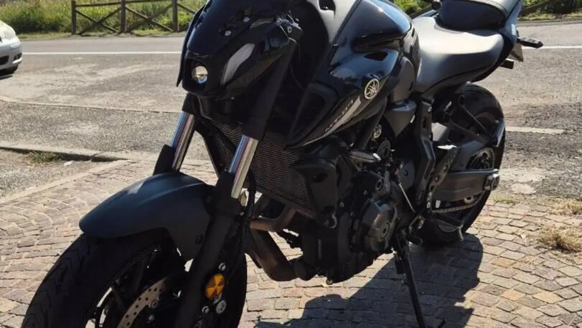 Yamaha MT-07 Pure (2023 - 25)  (17)