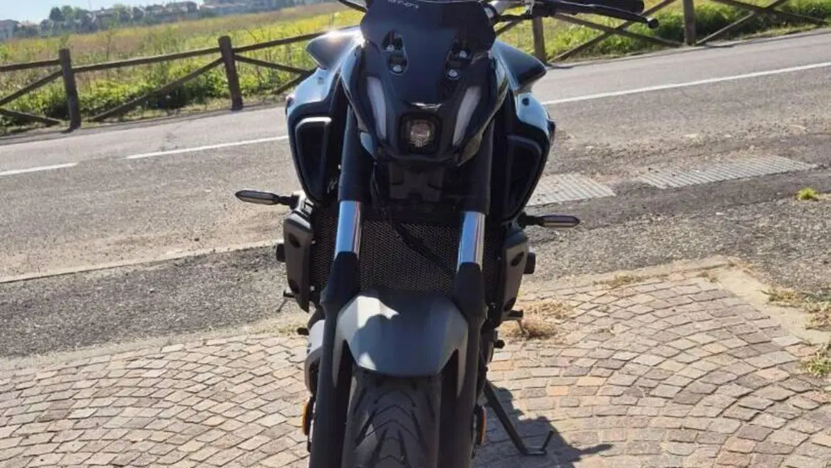 Yamaha MT-07 Pure (2023 - 25)  (18)