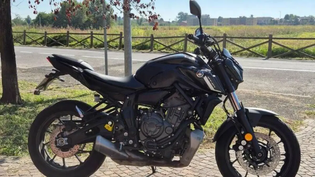 Yamaha MT-07 Pure (2023 - 25) 