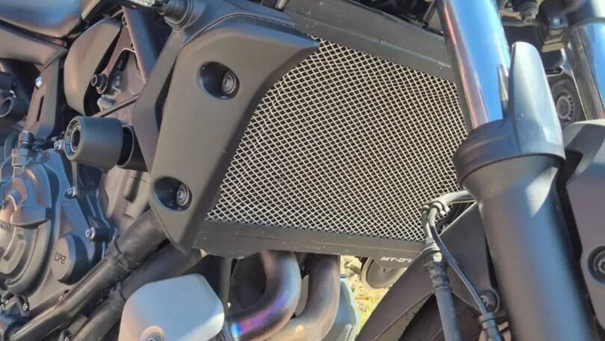 Yamaha MT-07 Pure (2023 - 25)  (8)