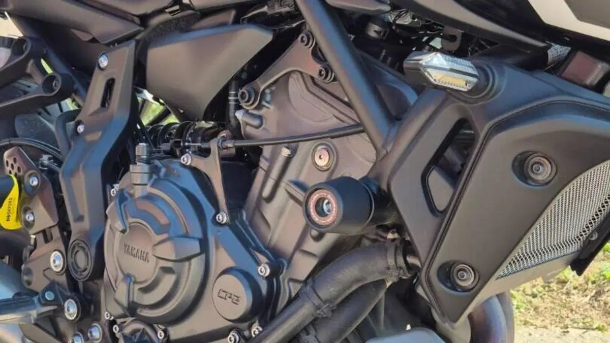 Yamaha MT-07 Pure (2023 - 25)  (7)