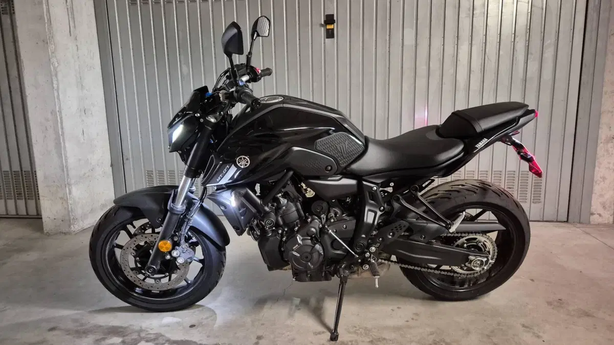 Yamaha MT-07 Pure (2023 - 25)  (19)