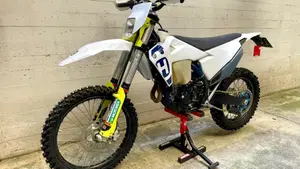 Husqvarna FE 250 (2020)  (4)