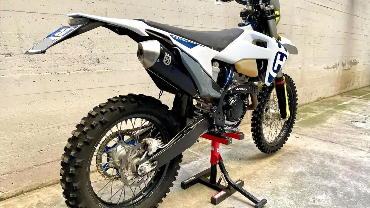 Husqvarna FE 250 (2020)  (3)