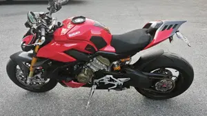 Ducati Streetfighter V4 1100 S (2020)  (3)