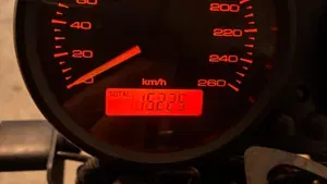 Ducati Monster 695 (2006 - 08)  (15)