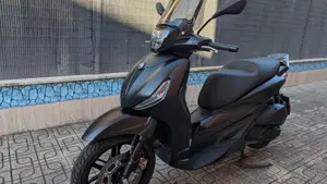 Piaggio Beverly 300 S ABS-ASR (2021 - 25)  (6)