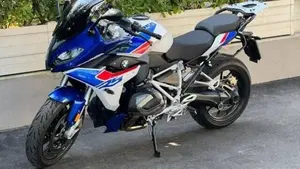 Bmw R 1250 RS (2021 - 25)  (2)