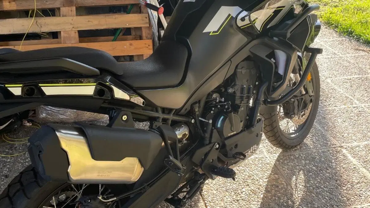 CFMOTO 800MT Explore (2023 - 26)  (3)