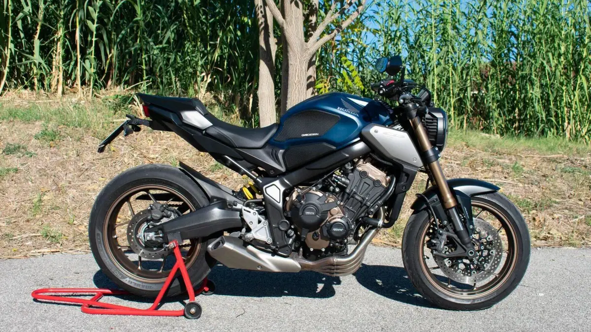 Honda CB 650 R (2021 - 23)  (2)