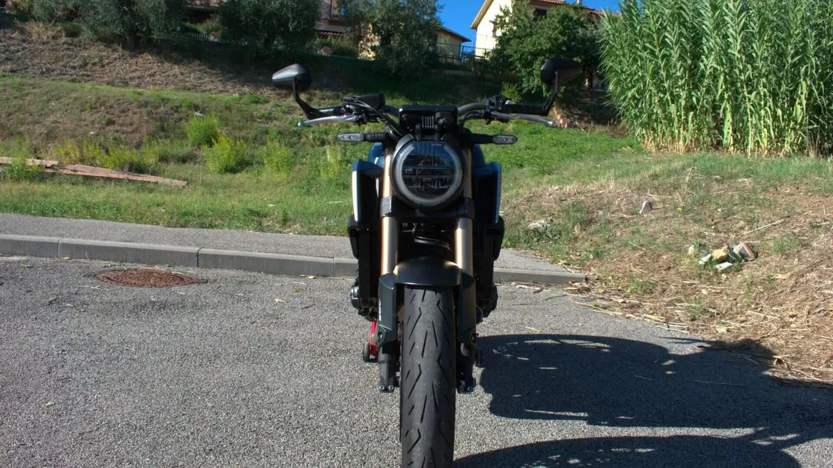 Honda CB 650 R (2021 - 23)  (9)
