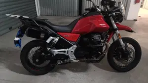 Moto Guzzi V85 TT (2019 - 20)  (6)
