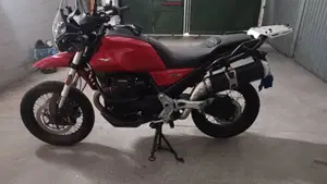 Moto Guzzi V85 TT (2019 - 20)  (9)