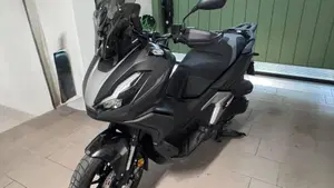 Honda ADV 350 Special Edition (2025 - 26) 