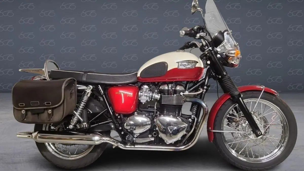 Triumph Bonneville T100 (2008 - 16) 