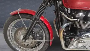 Triumph Bonneville T100 (2008 - 16)  (3)