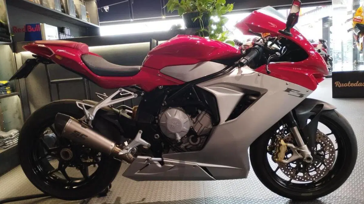 MV Agusta F3 675 (2011 - 15) 