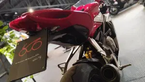 MV Agusta F3 675 (2011 - 15)  (6)