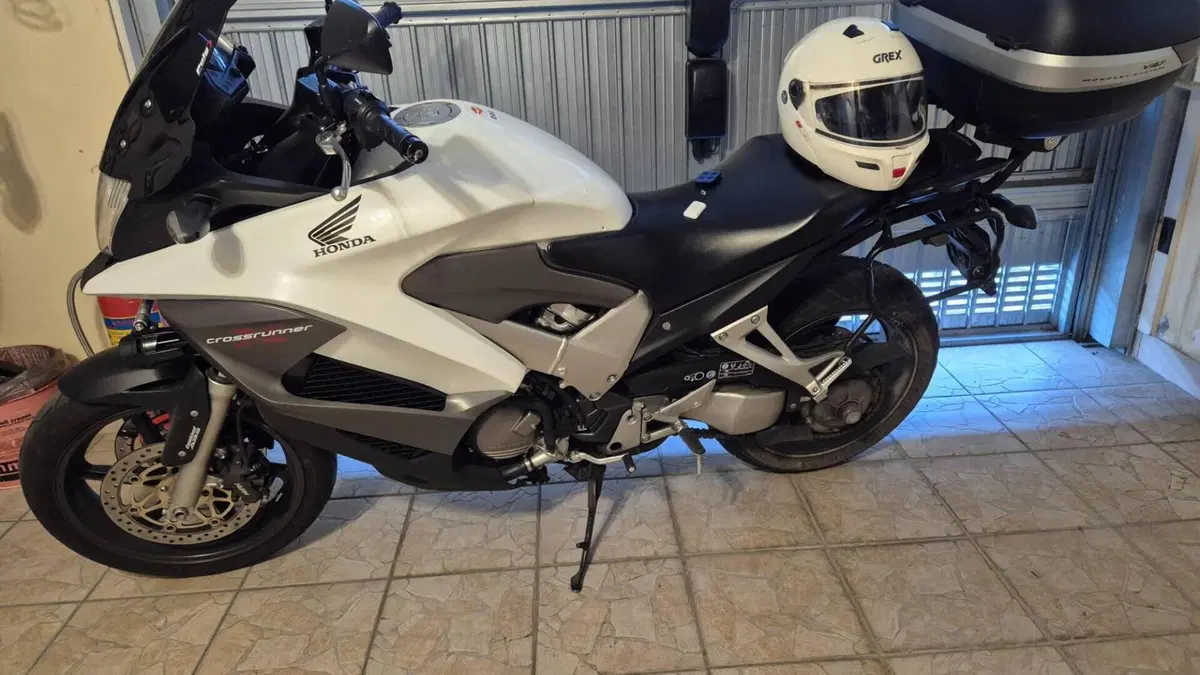 Honda Crossrunner ABS (2010 - 14)  (3)