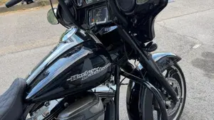 Harley-Davidson 1690 Street Glide Special (2014 - 16) - FLHX  (4)