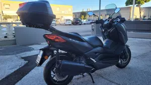 Yamaha X-Max 300 ABS (2017 - 20)  (8)