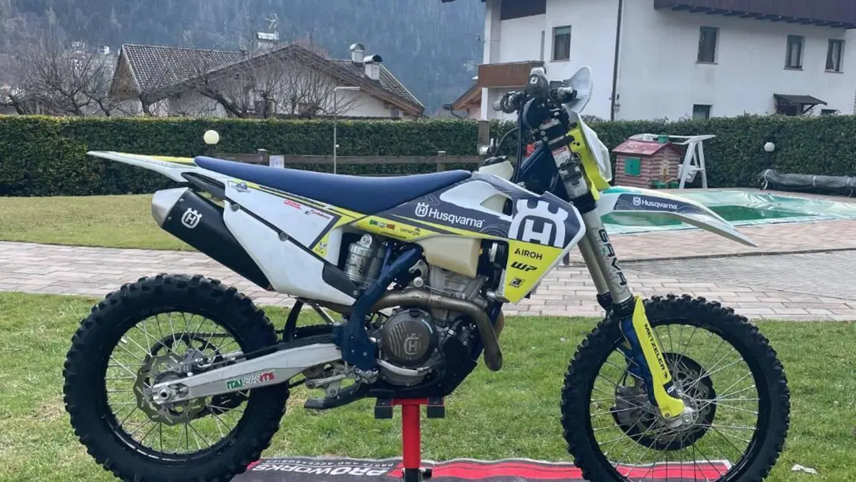 Husqvarna FE 350 (2023)  (6)