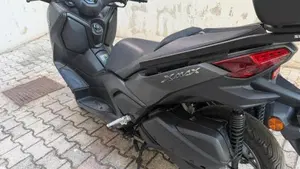 Yamaha X-Max 300 Tech Max (2021 - 24)  (3)