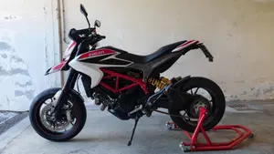 Ducati Hypermotard 821 SP (2013 - 15) 