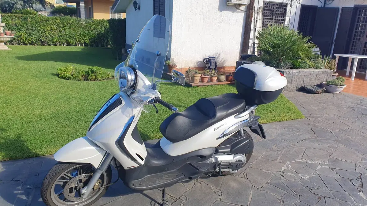 Piaggio Beverly Tourer 400 (2008 - 11)  (7)