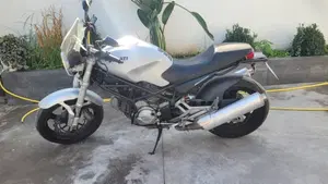Ducati Monster 400 (2000 - 02)  (2)