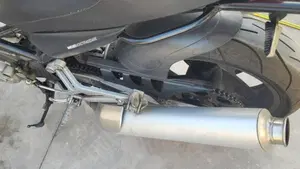 Ducati Monster 400 (2000 - 02)  (10)