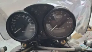 Ducati Monster 400 (2000 - 02)  (12)