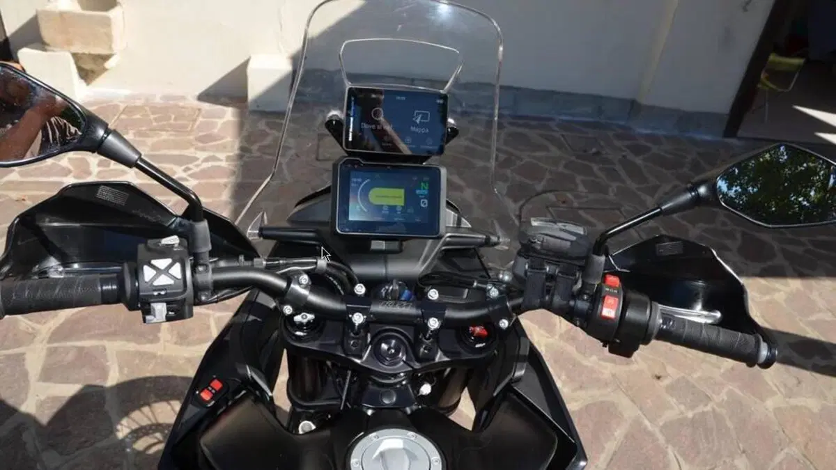 KTM 890 Adventure (2023 - 26)  (2)