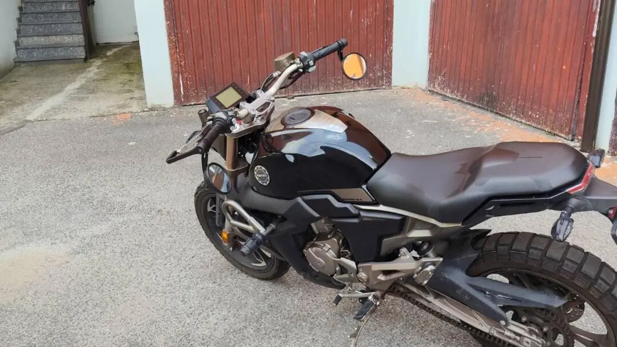 Zontes ZT125-G1 (2020 - 26)  (4)