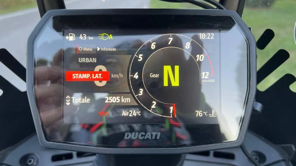 Ducati DesertX (2026)  (8)