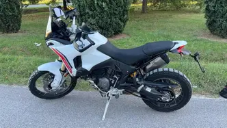 Ducati DesertX (2026) usata