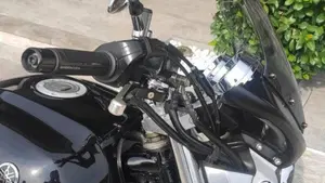 Yamaha XJR 1300 (2006 - 14)  (3)