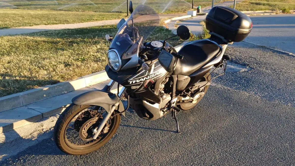 Honda Transalp XL 700 V (2007 - 13)  (6)