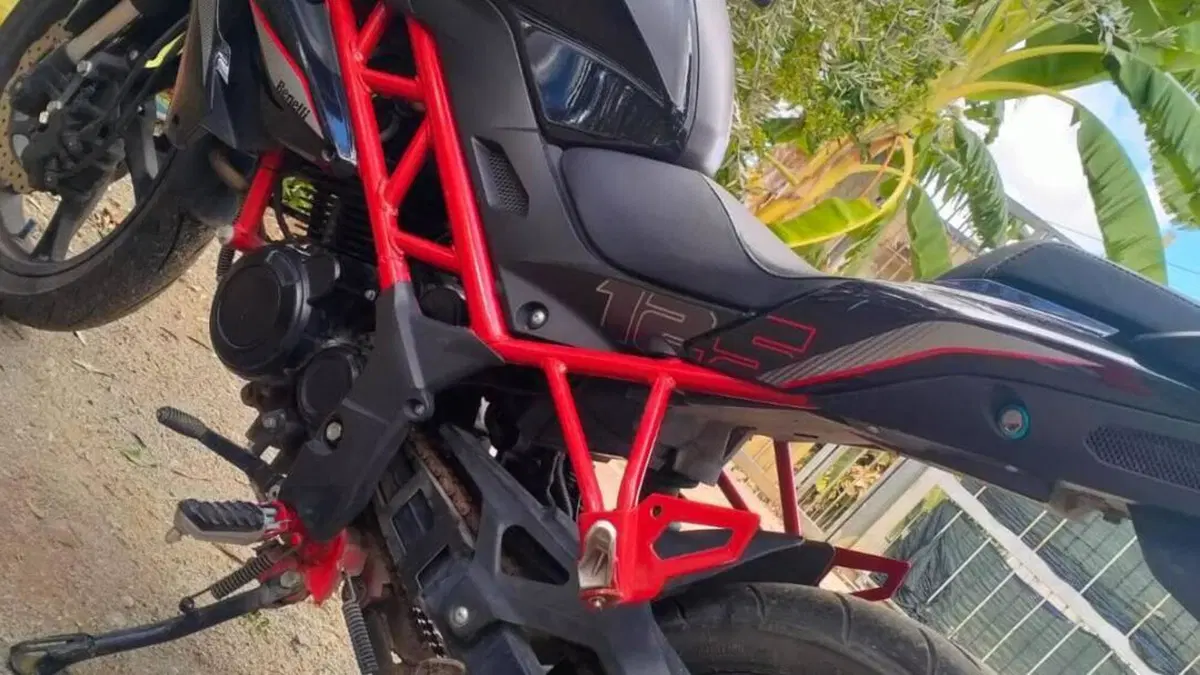 Benelli BN 125 (2021 - 25)  (2)