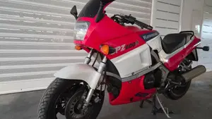 Kawasaki   (5)