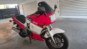 Kawasaki   (7)