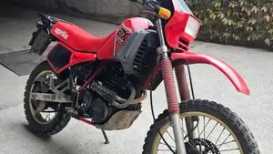 Aprilia ETX 350 (1985 - 89) 