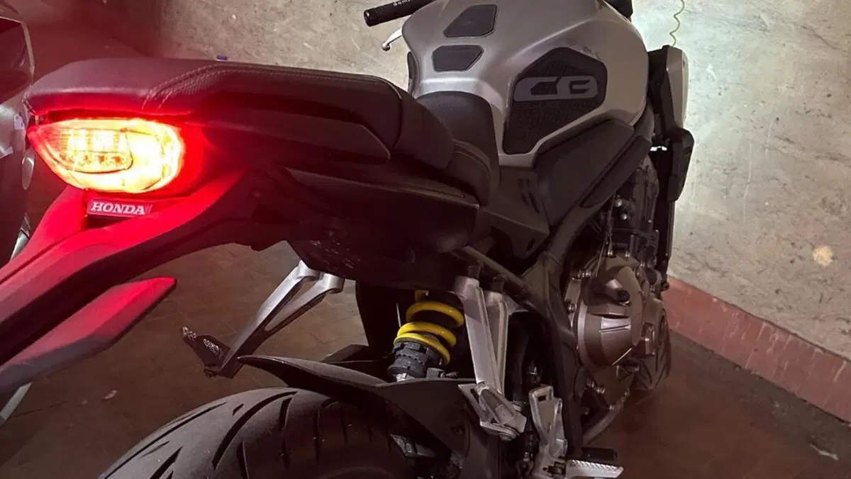 Honda CB 650 R (2019 - 20)  (3)