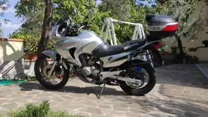 Honda Transalp XL 650V (2005 - 06)  (4)